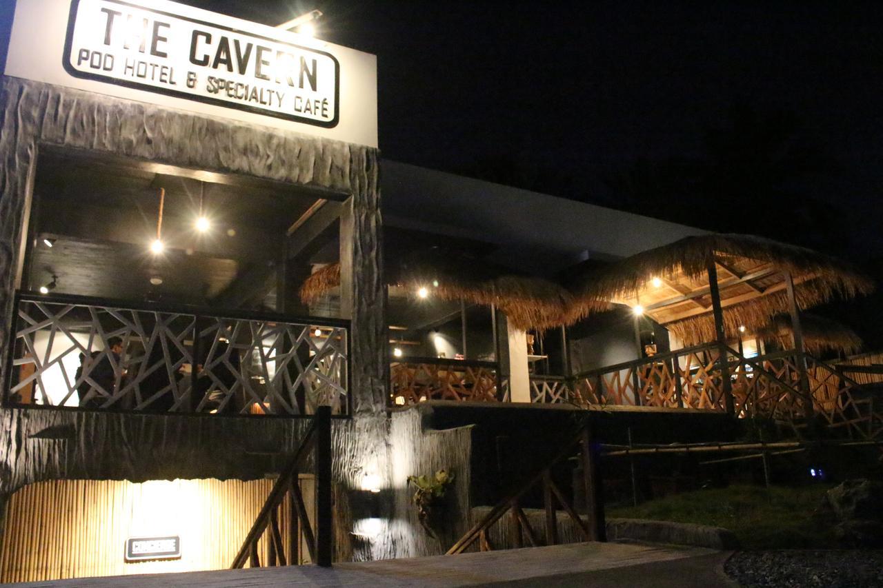 The Cavern Pod Hotel & Specialty Cafe El Nido Exteriér fotografie